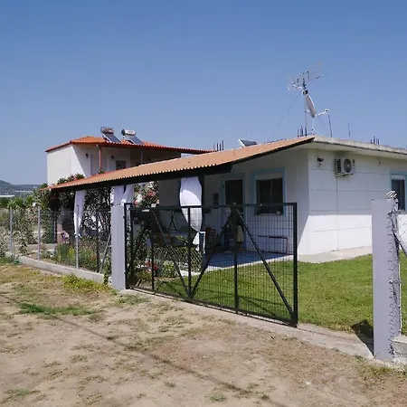 Vila Hébergement de vacances Karianí